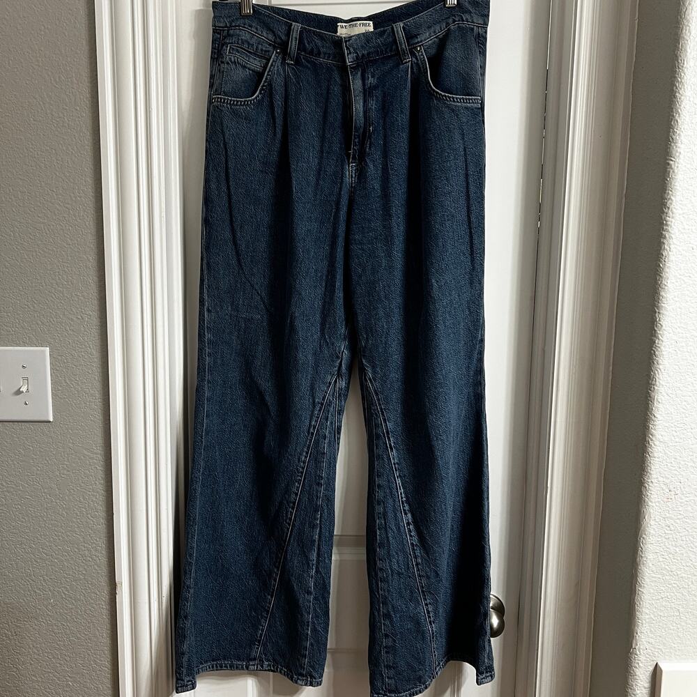 We The Free Sheridan Trouser Flare Jeans | Size 30 - Picture 2 of 8
